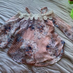 Beautees over the shoulder top with straps